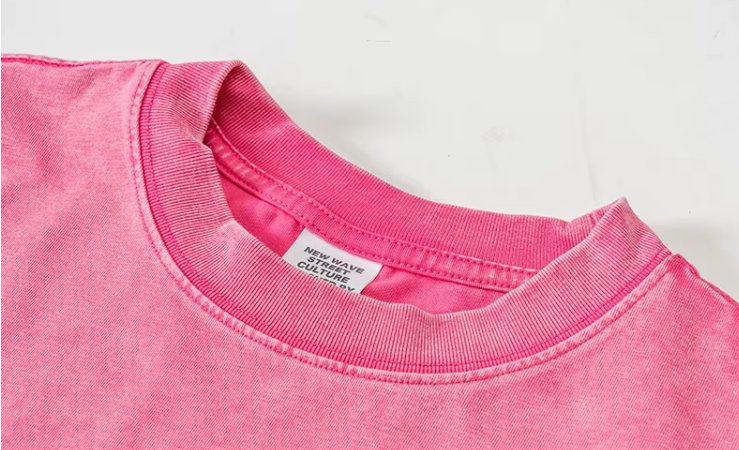 Vintage-Inspired Crop Tee – Soft & Stylish